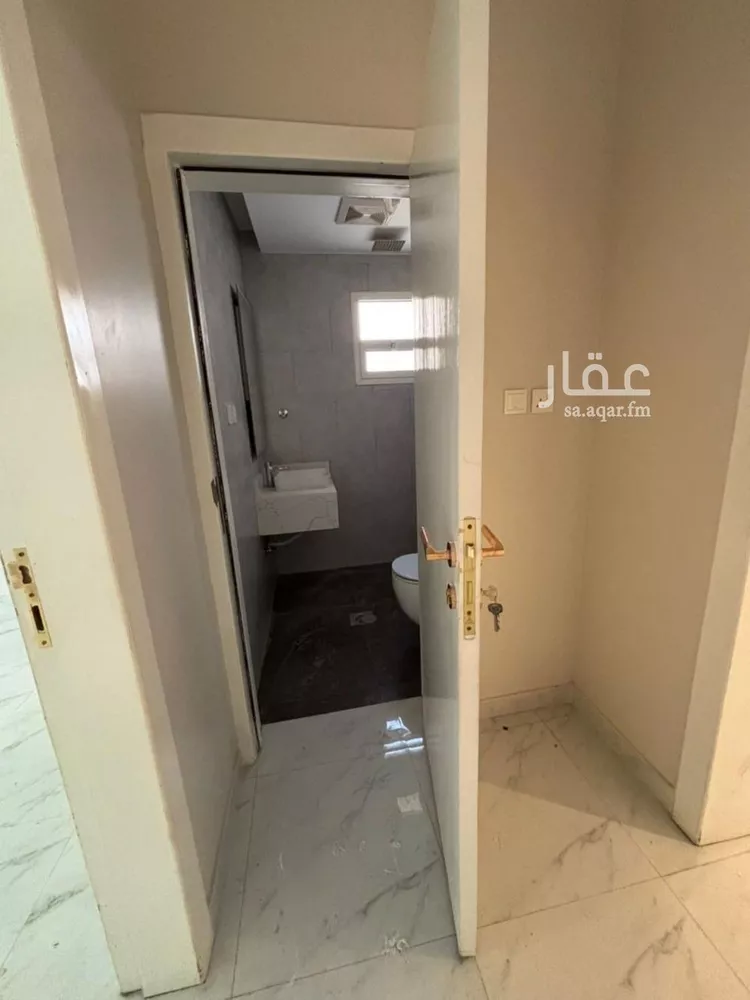 دور للإيجار في شارع الشرائع, حي الفلاح, مدينة الرياض, منطقة الرياض صورة 4
