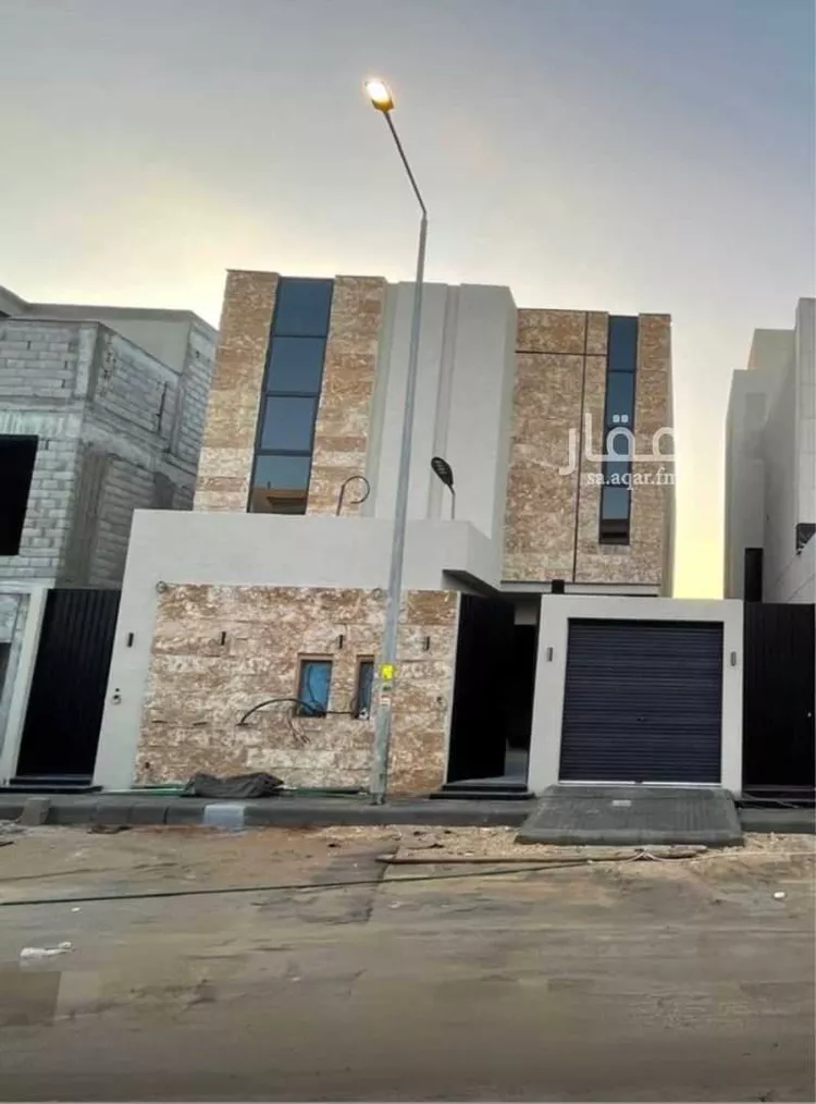 Floor for Rent in Riyadh Al Janadriyah