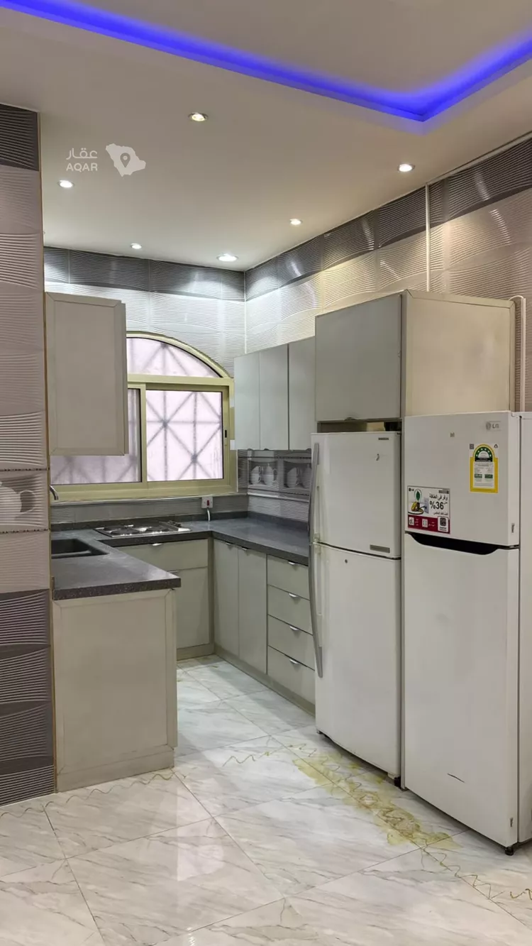 فيلا للإيجار في شارع حسن حسني عبدالوهاب, حي الرمال, مدينة الرياض, منطقة الرياض صورة 2