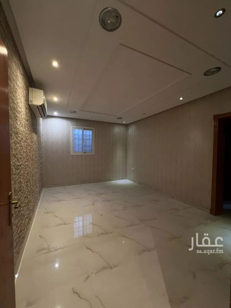 فيلا للإيجار في شارع عمرو بن كلثوم, حي عرقة, مدينة الرياض, منطقة الرياض 12