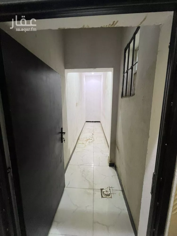 فيلا للإيجار في شارع حسن حسني عبدالوهاب, حي الرمال, مدينة الرياض, منطقة الرياض صورة 4