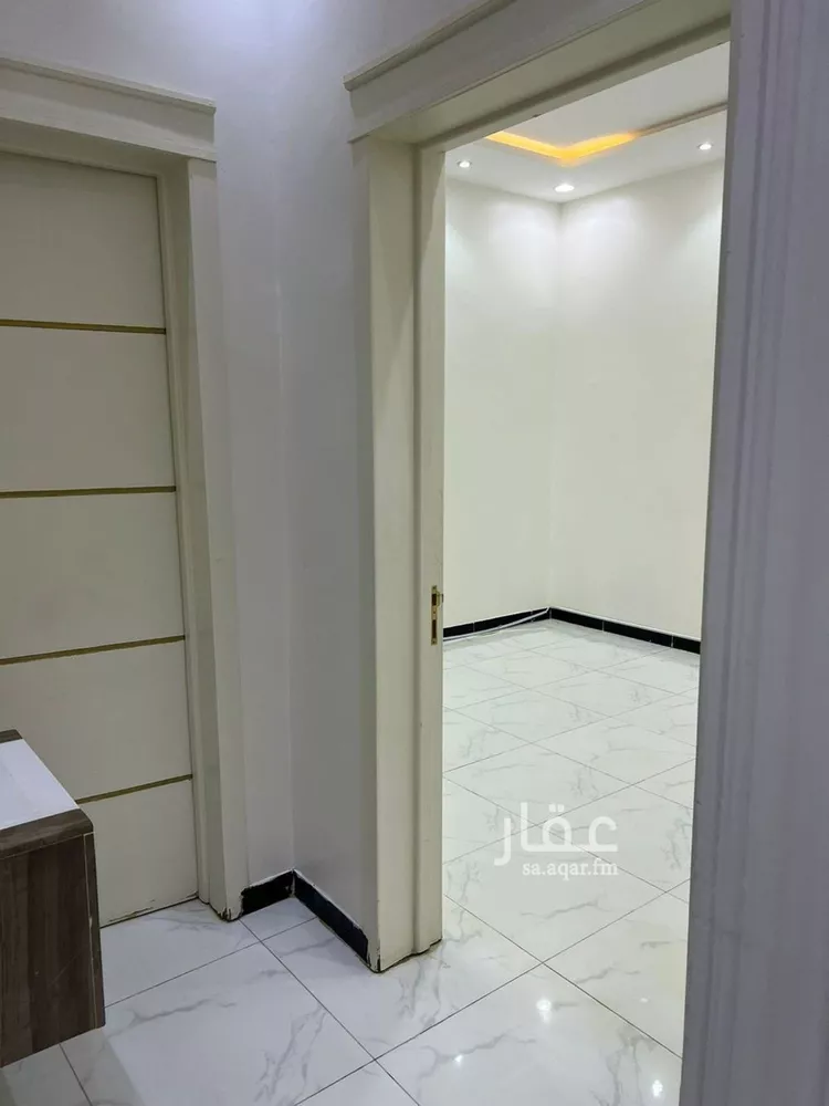 فيلا للإيجار في شارع حسن حسني عبدالوهاب, حي الرمال, مدينة الرياض, منطقة الرياض صورة 5