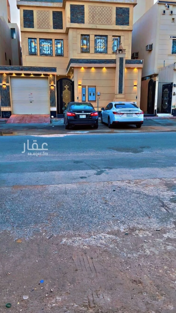 فيلا للإيجار في شارع حسن حسني عبدالوهاب, حي الرمال, مدينة الرياض, منطقة الرياض