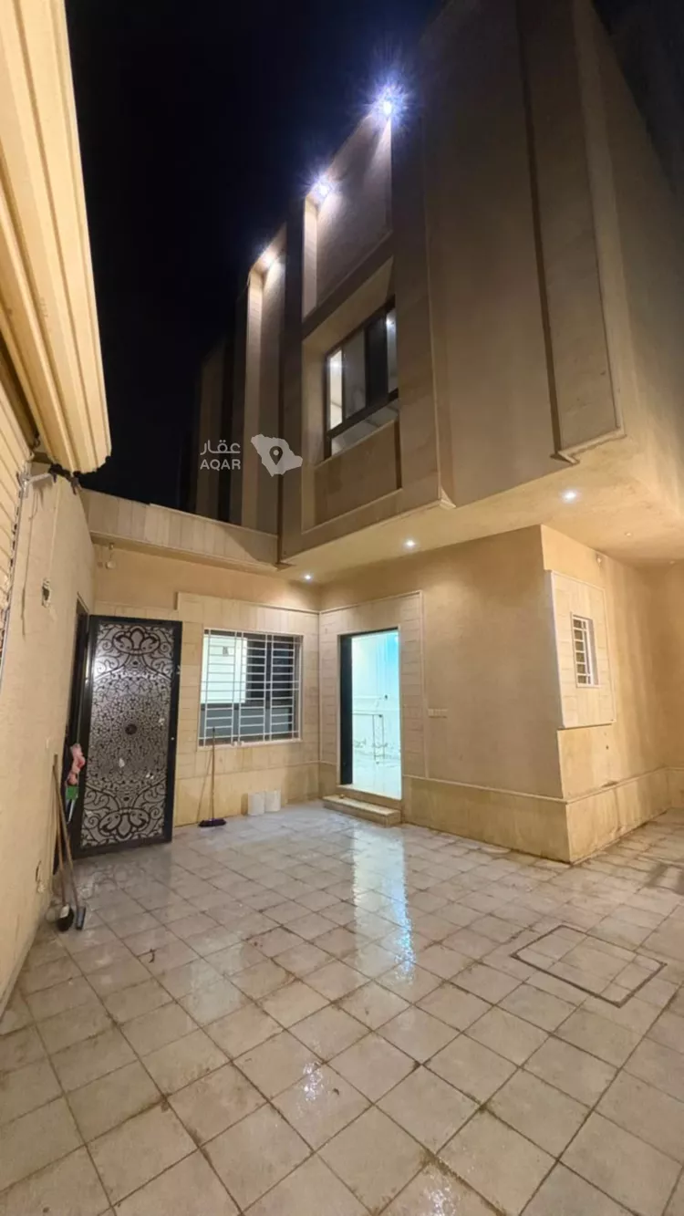 فيلا للإيجار في شارع العريضة, حي بدر, مدينة الرياض, منطقة الرياض 8