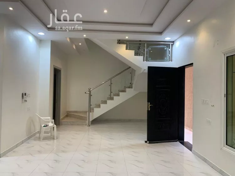 فيلا للبيع في شارع جبل المشايخ, حي القادسية, مدينة الرياض, منطقة الرياض 10