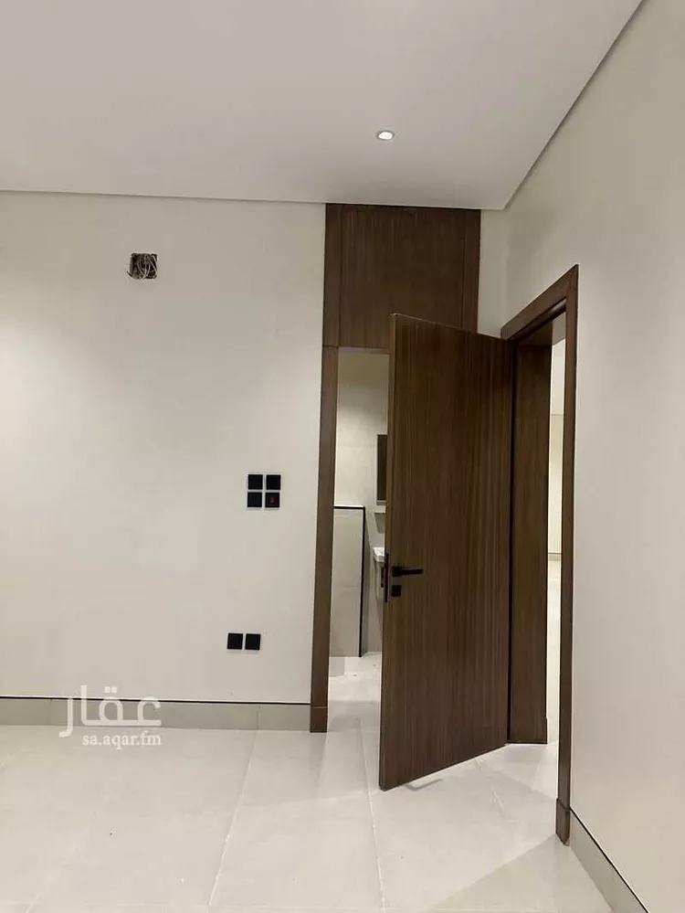 Floor for Sale in Riyadh Sultanah 11