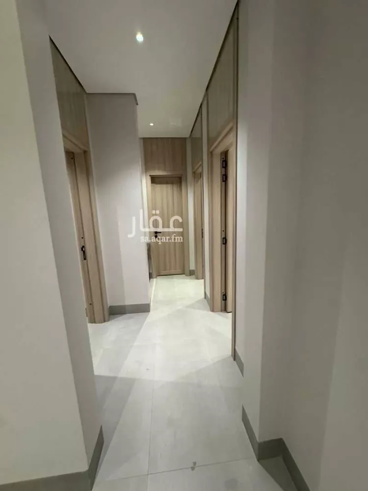 شقة للبيع في شارع عمير بن سنان بن عرفطة, حي المهدية, مدينة الرياض, منطقة الرياض صورة 3