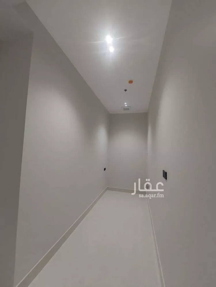 عمارة للبيع في شارع ابن الهيثم, حي الخليج, مدينة الرياض, منطقة الرياض صورة 3