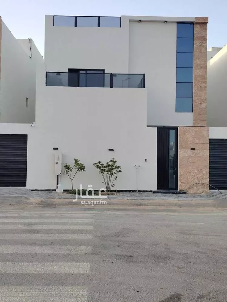 Villa for Sale in Al Khobar Al Amwaj