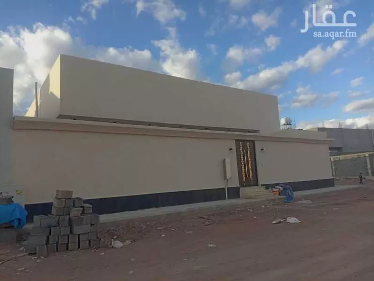 عمارة للبيع في شارع عبدالله بن الصديق, حي الصهوة, مدينة المدينة المنورة, منطقة المدينة المنورة صورة 2