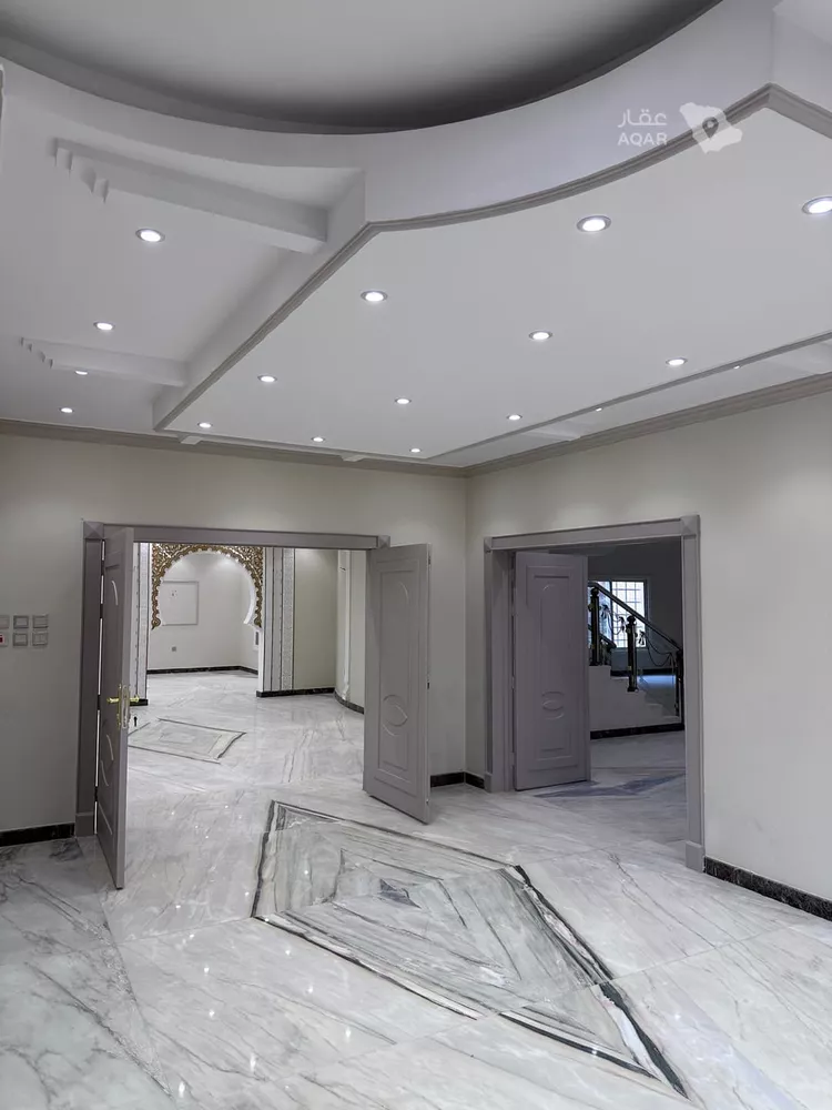 Villa for Sale in Riyadh An Nada 16