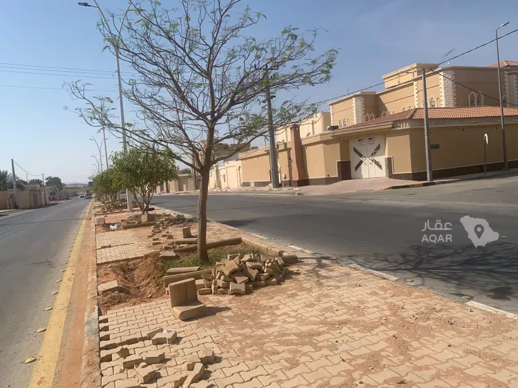 Villa for Sale in Thadiq Al Janadriyah 17