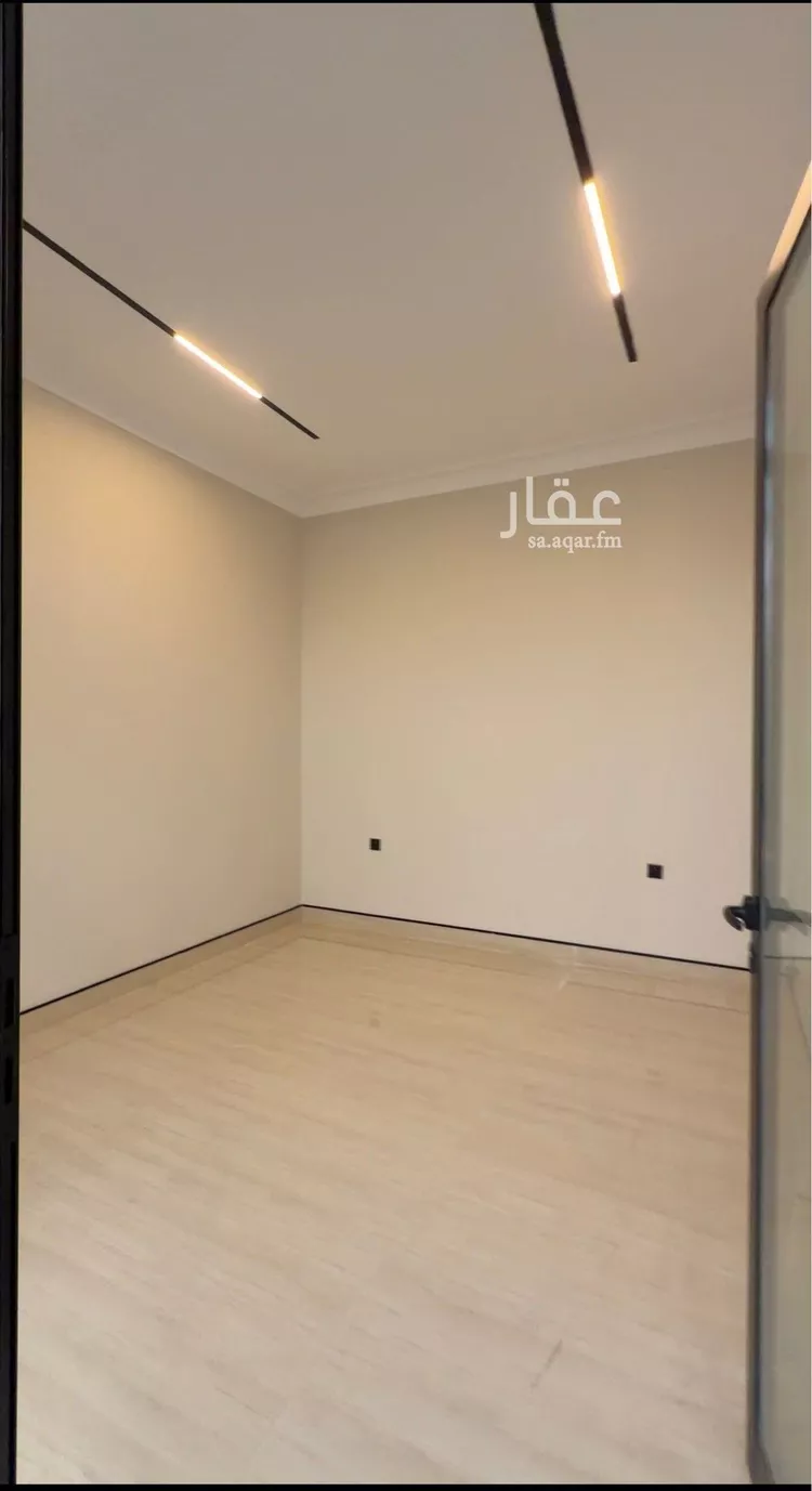 فيلا للبيع في شارع 405 المهدية, حي المهدية, مدينة الرياض, منطقة الرياض 8