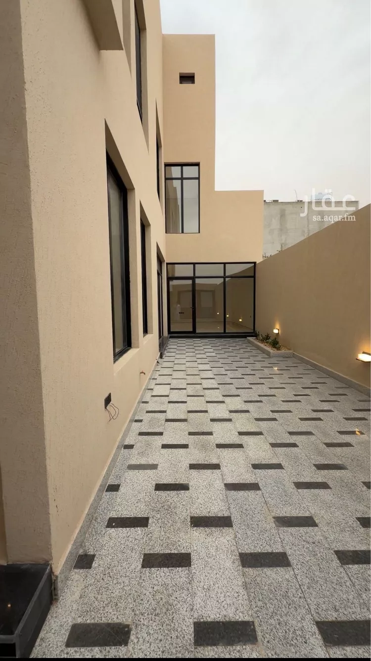 Villa for Sale in Riyadh Al Mahdiyah صورة 3
