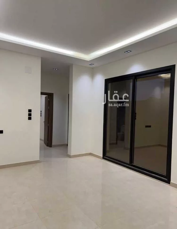 فيلا للبيع في شارع محمد بن أحمد الفاسي, حي المهدية, مدينة الرياض, منطقة الرياض صورة 4