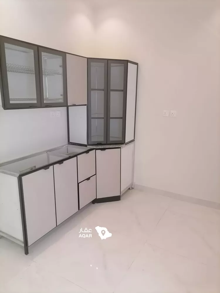 شقة للإيجار في شارع أم حبيبة بنت أبي سفيان , حي العريجاء الغربي, مدينة الرياض, منطقة الرياض 8