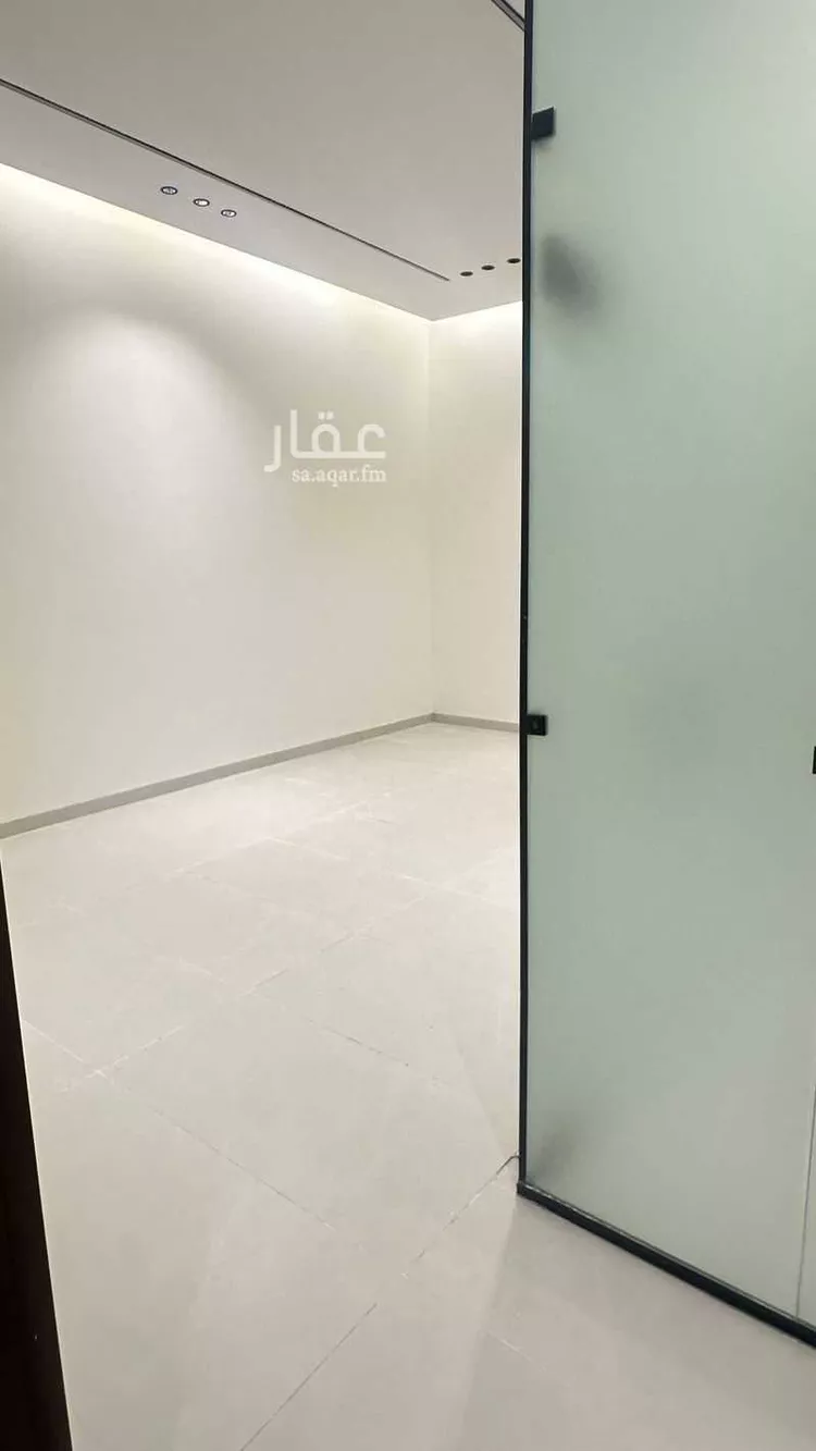 دور للبيع في شارع الكتاب, حي السعادة, مدينة الرياض, منطقة الرياض 11