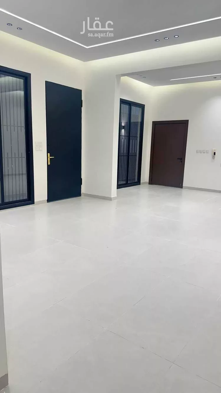 دور للبيع في شارع الكتاب, حي السعادة, مدينة الرياض, منطقة الرياض 18