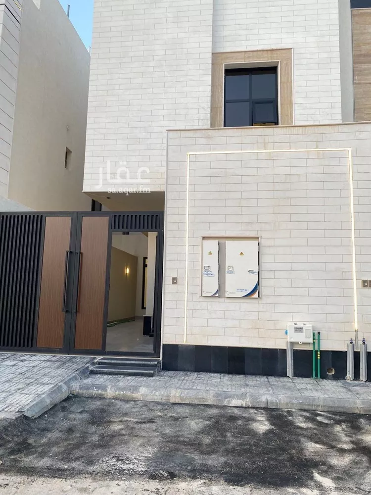 Floor for Sale in Riyadh Al Maizilah صورة 3