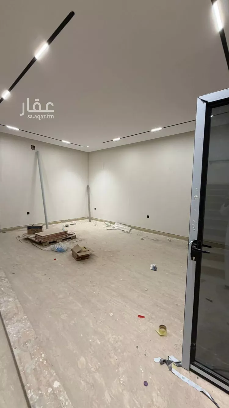 فيلا للبيع في شارع أحمد المستنير, حي المهدية, مدينة الرياض, منطقة الرياض صورة 2