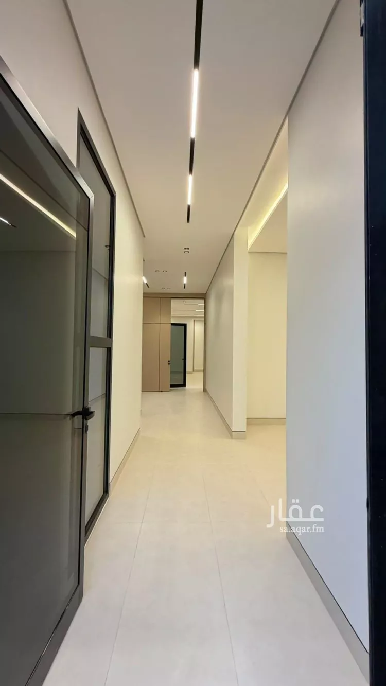 Floor for Sale in Riyadh Al Janadriyah صورة 4