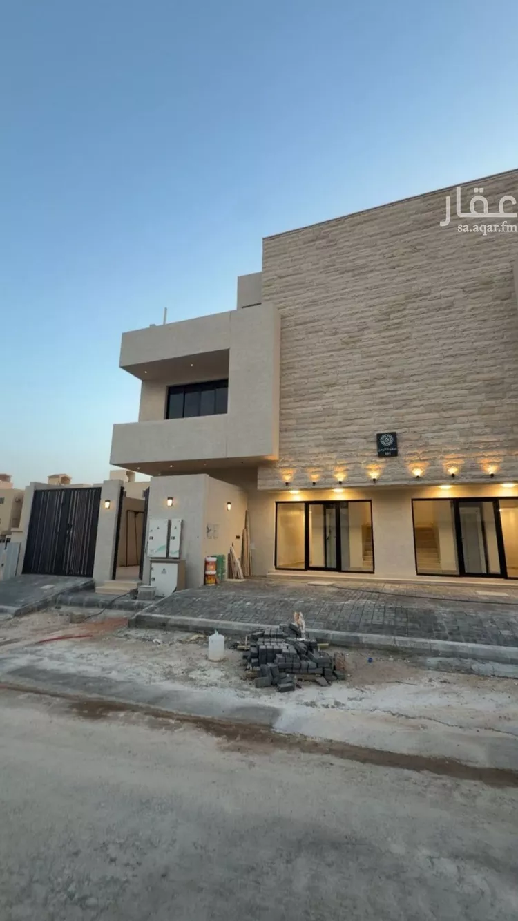 دور للبيع في شارع احمد زكي يماني, حي الرمال, مدينة الرياض, منطقة الرياض
