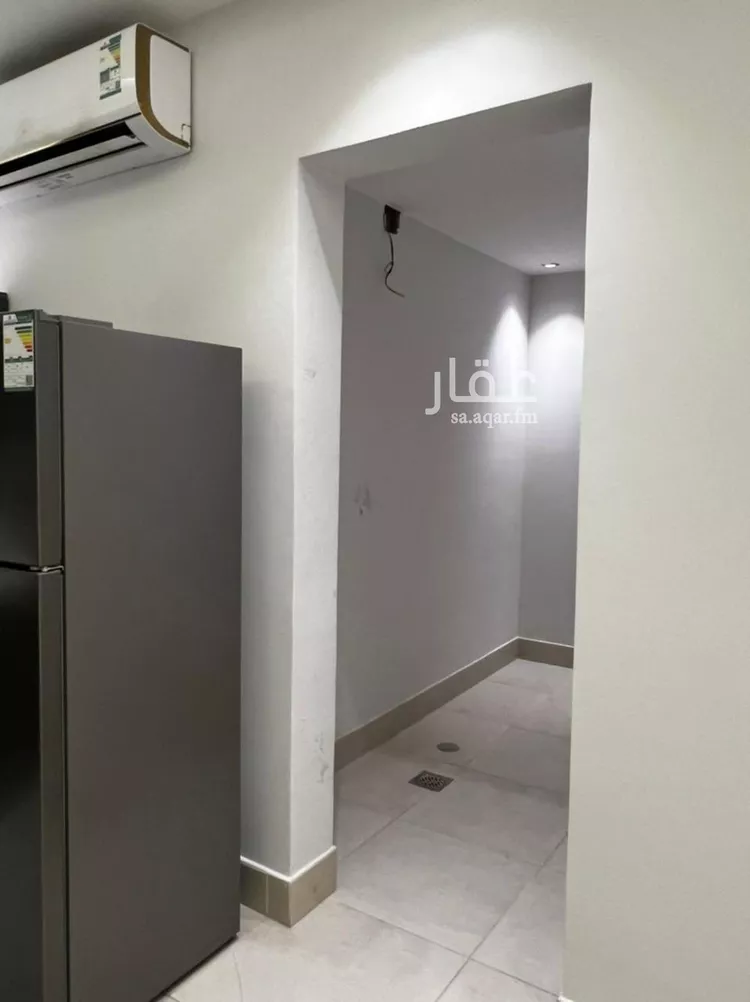شقة للإيجار في شارع الشيخ عبدالله بن جبرين, حي القيروان, مدينة الرياض, منطقة الرياض صورة 4