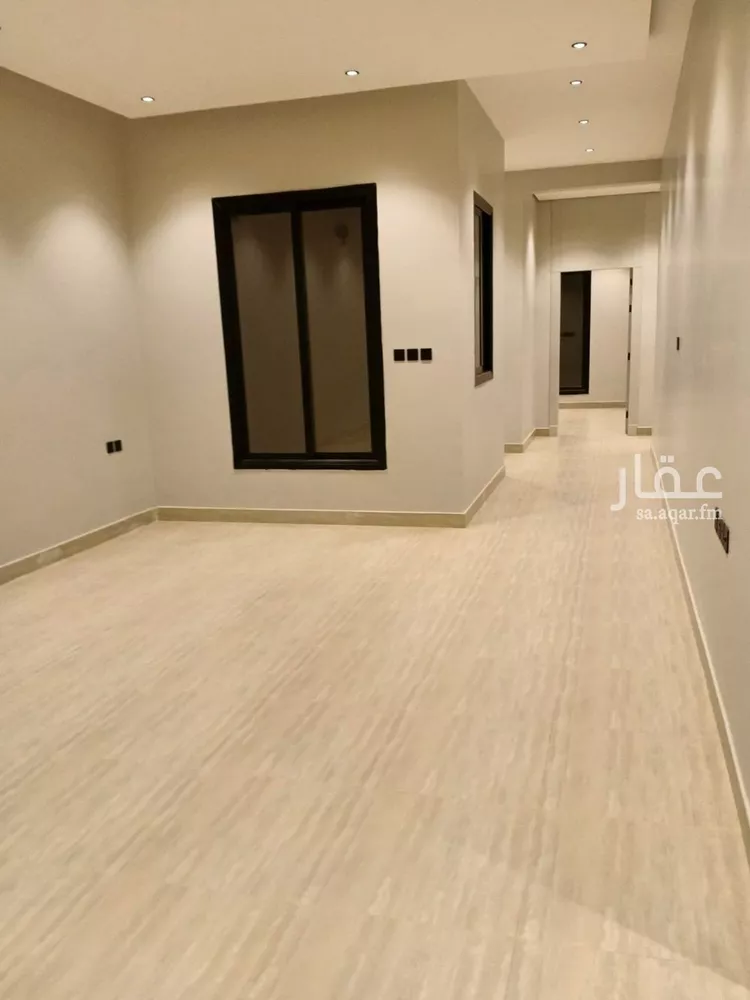 Floor for Sale in Riyadh King Faisal 9