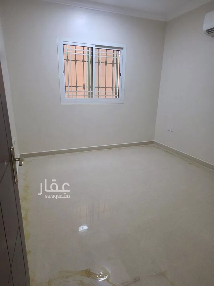 Floor for Rent in Riyadh Al Yasmin صورة 3