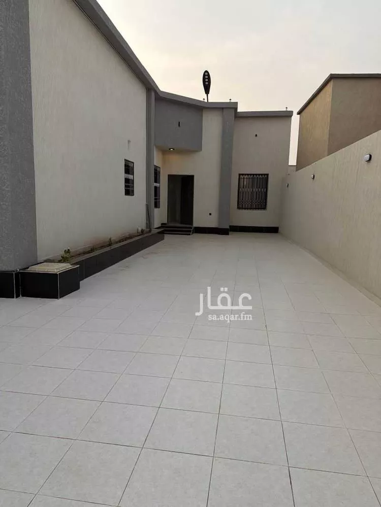 دور للبيع في حي الخضراء 1, مدينة بيش, منطقة جازان صورة 4