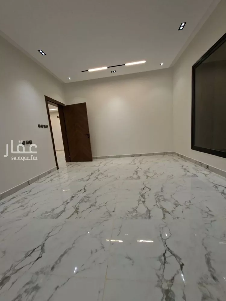 Villa for Sale in Riyadh Tuwaiq 7