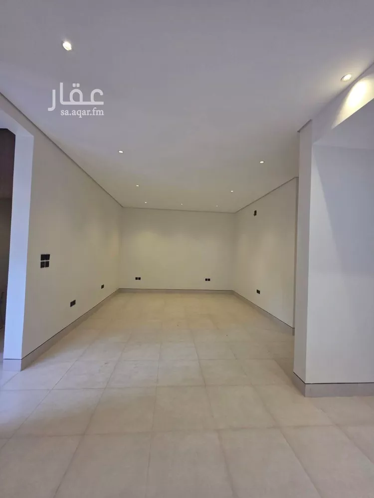 دور للبيع في شارع عبدالعزيز بن أحمد التميمي, حي السويدي, مدينة الرياض, منطقة الرياض 10