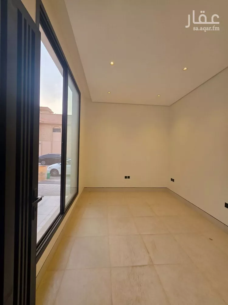 دور للبيع في شارع عبدالعزيز بن أحمد التميمي, حي السويدي, مدينة الرياض, منطقة الرياض صورة 5