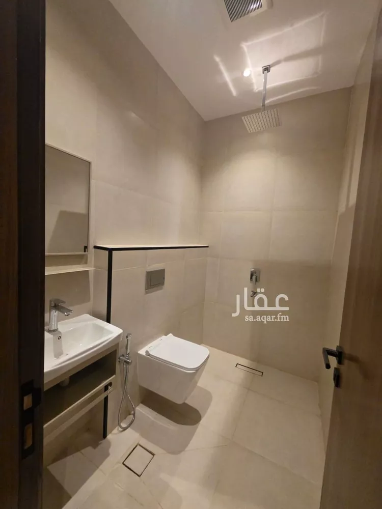 شقة للبيع في شارع عبدالملك بن هشام, حي السويدي, مدينة الرياض, منطقة الرياض 8
