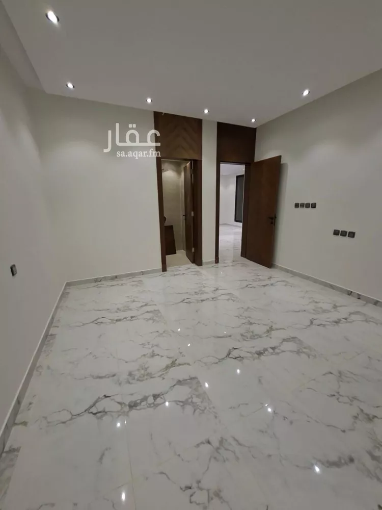 فيلا للبيع في شارع الأمير عبدالرحمن بن سعود بن عبدالعزيز, حي طويق, مدينة الرياض, منطقة الرياض صورة 5