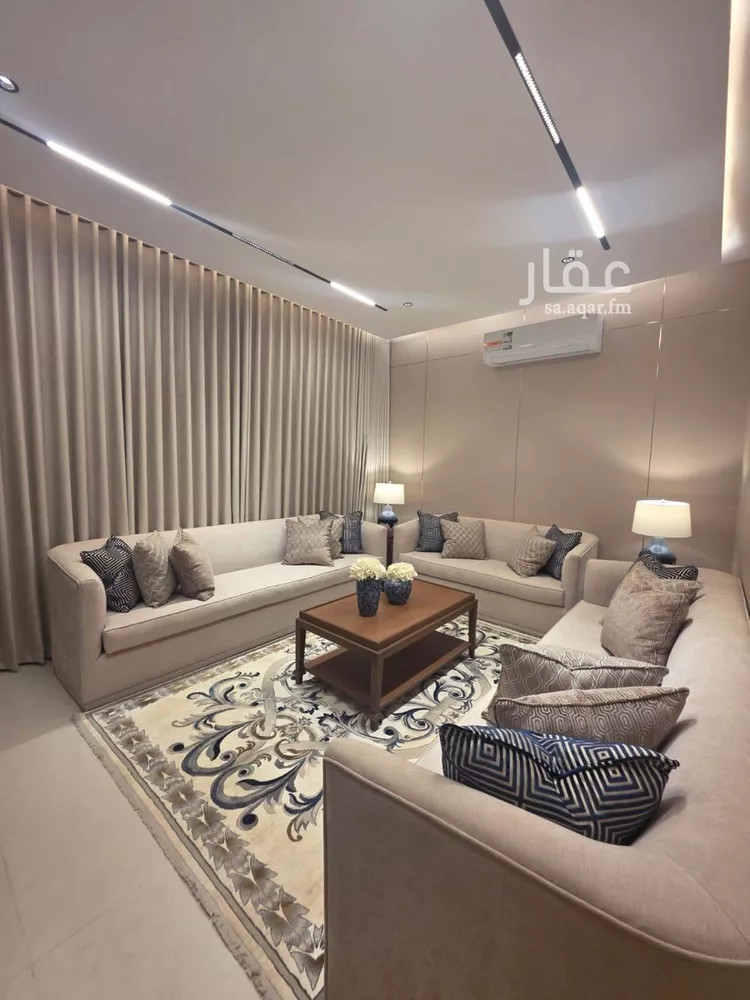 دور للبيع في شارع سعد بن هديب, حي عكاظ, مدينة الرياض, منطقة الرياض 13
