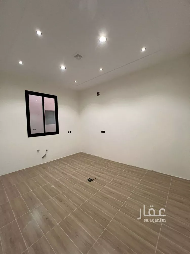 دور للبيع في شارع المبرد, حي الحزم, مدينة الرياض, منطقة الرياض صورة 3