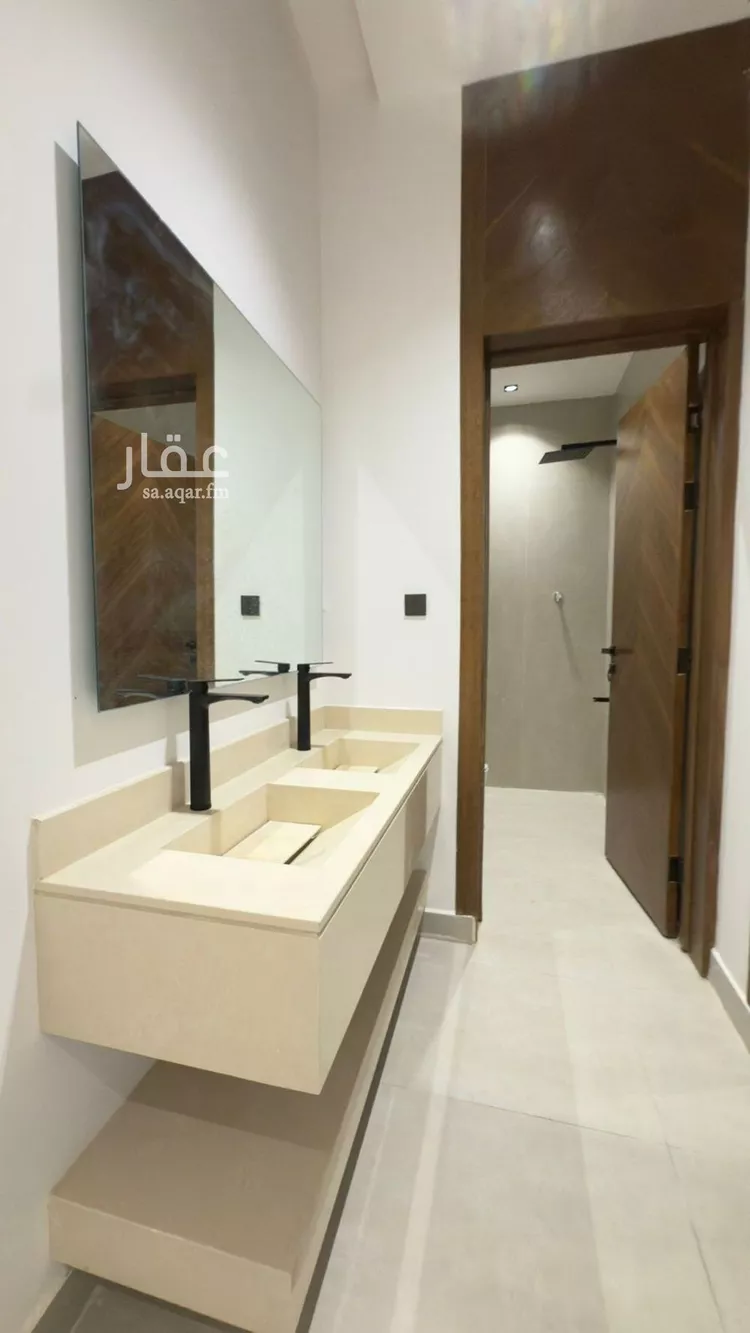 فيلا للبيع في شارع أبي الليث السمرقندي, حي طويق, مدينة الرياض, منطقة الرياض 15