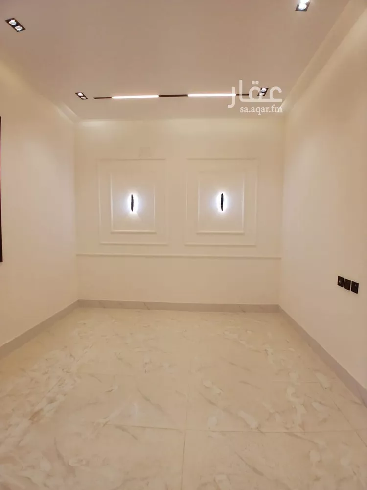 فيلا للبيع في شارع عيسى بن أبان, حي طيبة, مدينة الرياض, منطقة الرياض صورة 2