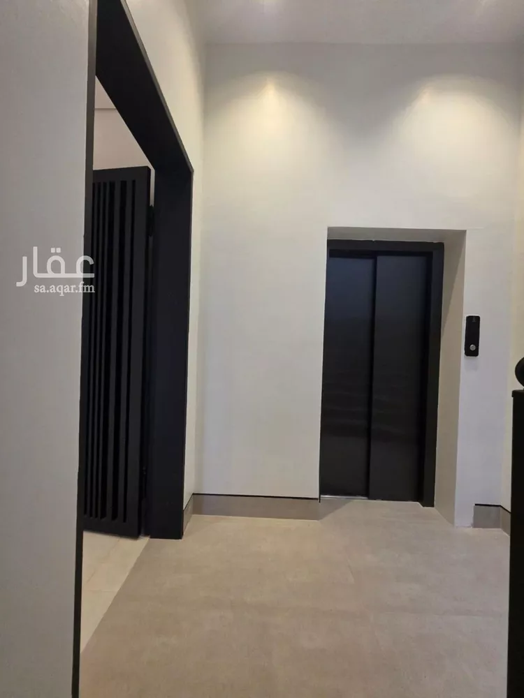 دور للبيع في شارع عبدالعزيز بن أحمد التميمي, حي السويدي, مدينة الرياض, منطقة الرياض 15