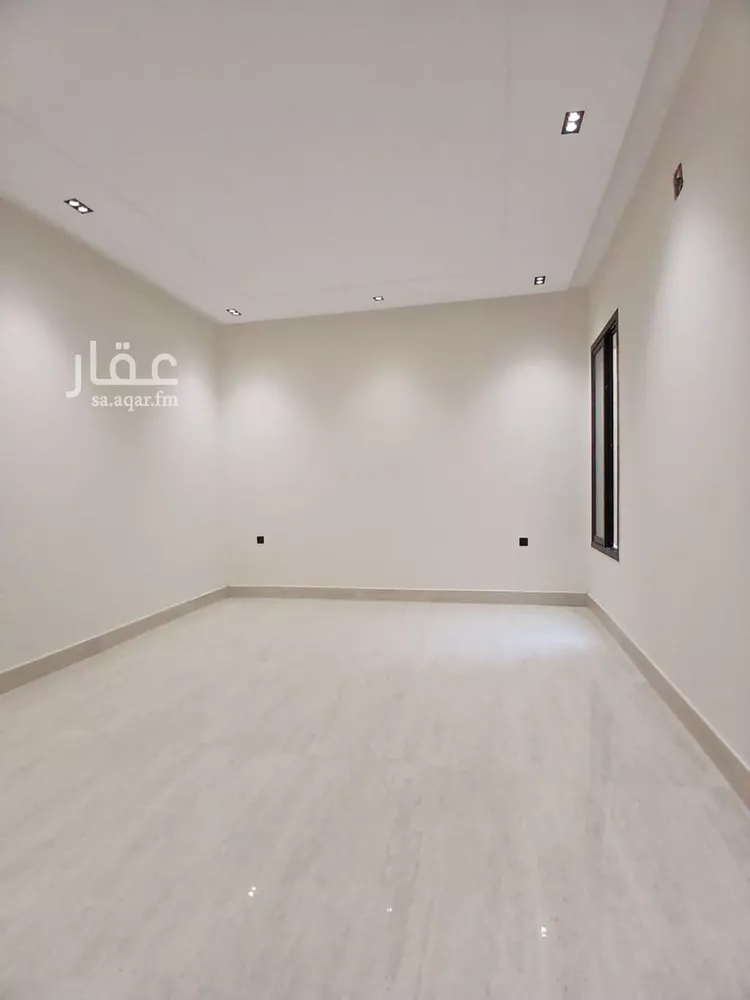 دور للبيع في شارع الإخلاص, حي طويق, مدينة الرياض, منطقة الرياض صورة 3