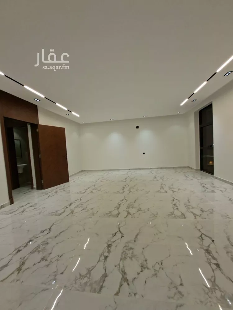 فيلا للبيع في شارع الأمير عبدالرحمن بن سعود بن عبدالعزيز, حي طويق, مدينة الرياض, منطقة الرياض صورة 2