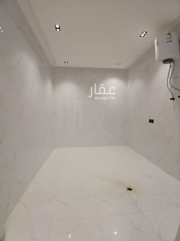 دور للبيع في شارع الأمير سعود بن محمد بن مقرن, حي طيبة, مدينة الرياض, منطقة الرياض 25