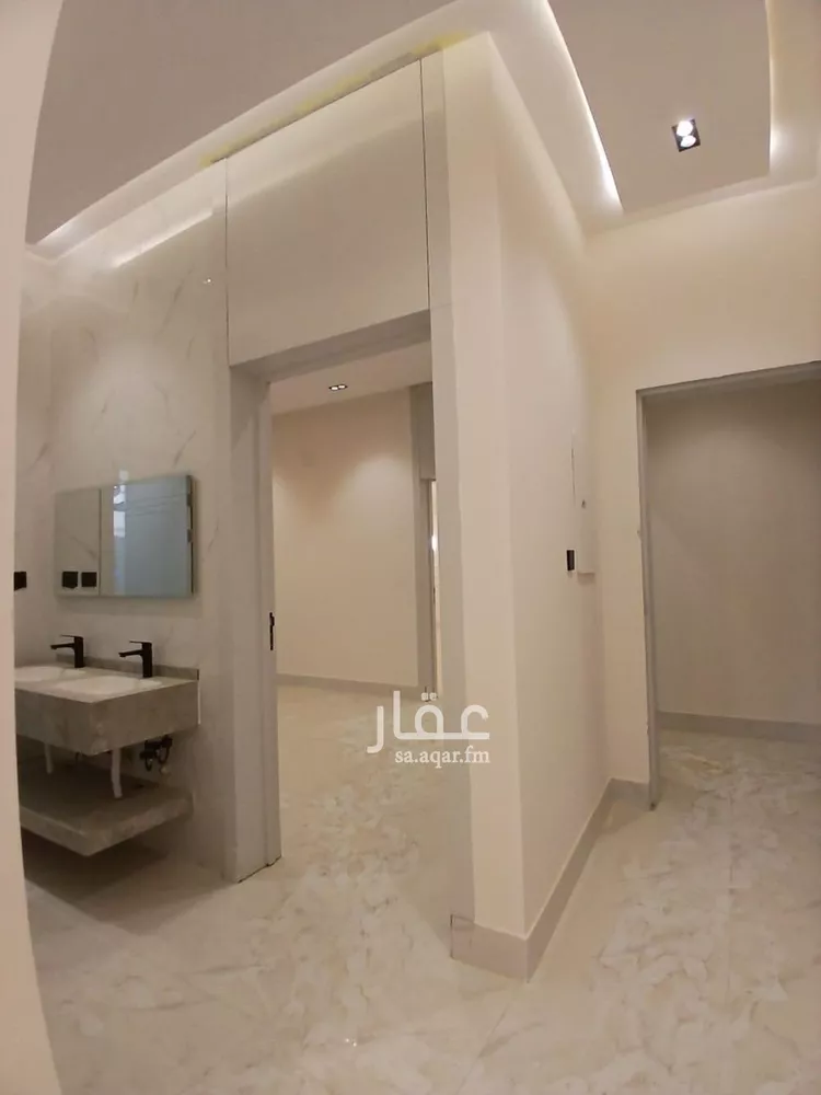 دور للبيع في شارع النسور, حي طيبة, مدينة الرياض, منطقة الرياض 7
