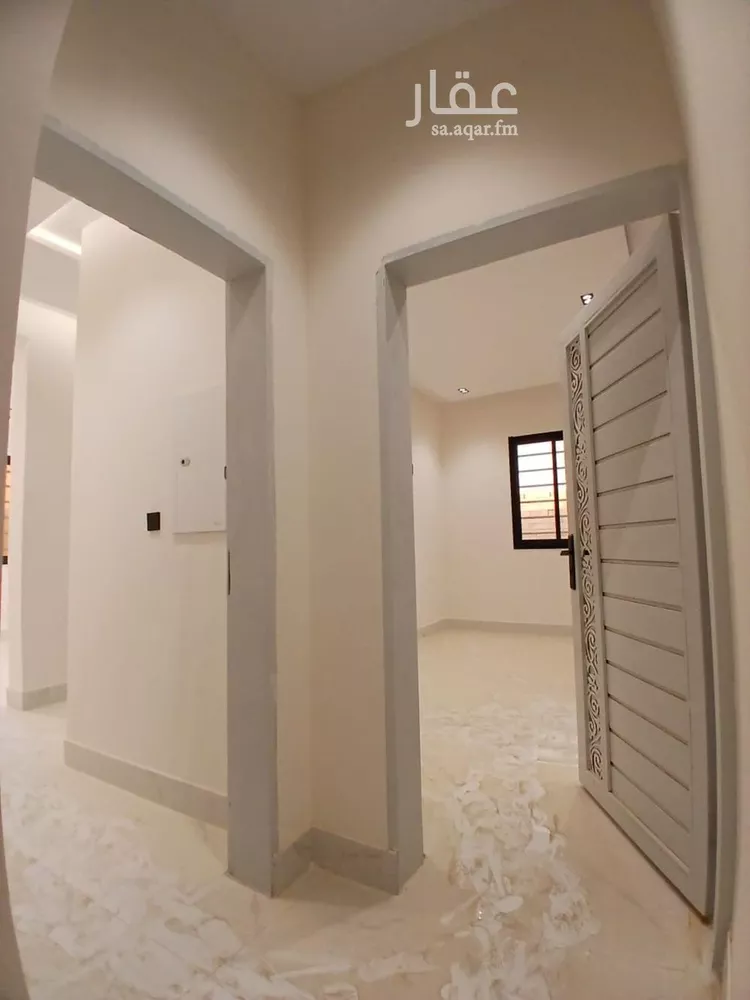 دور للبيع في شارع النسور, حي طيبة, مدينة الرياض, منطقة الرياض 9