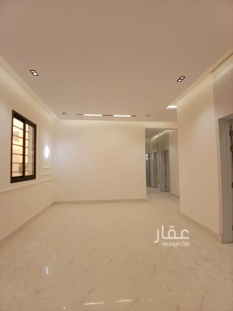 فيلا للبيع في شارع عيسى بن أبان, حي طيبة, مدينة الرياض, منطقة الرياض 18