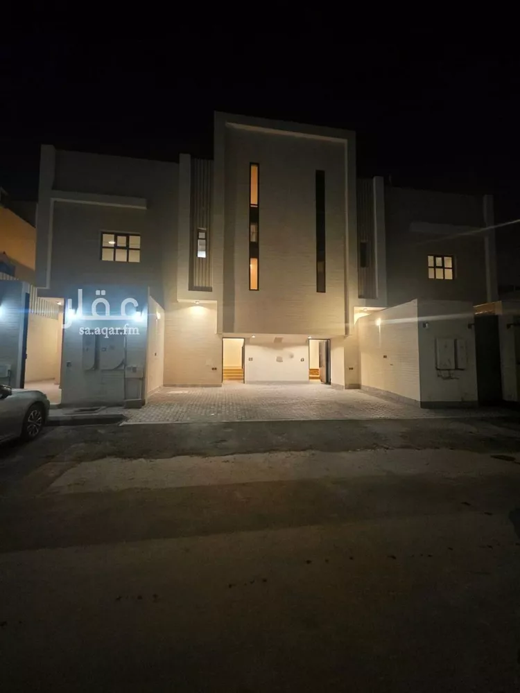 Floor for Sale in Riyadh Ad Dar Al Baida