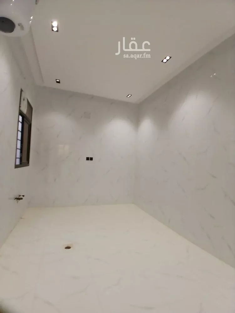 دور للبيع في شارع النسور, حي طيبة, مدينة الرياض, منطقة الرياض 12