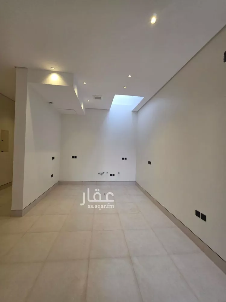 شقة للبيع في شارع عبدالملك بن هشام, حي السويدي, مدينة الرياض, منطقة الرياض 16