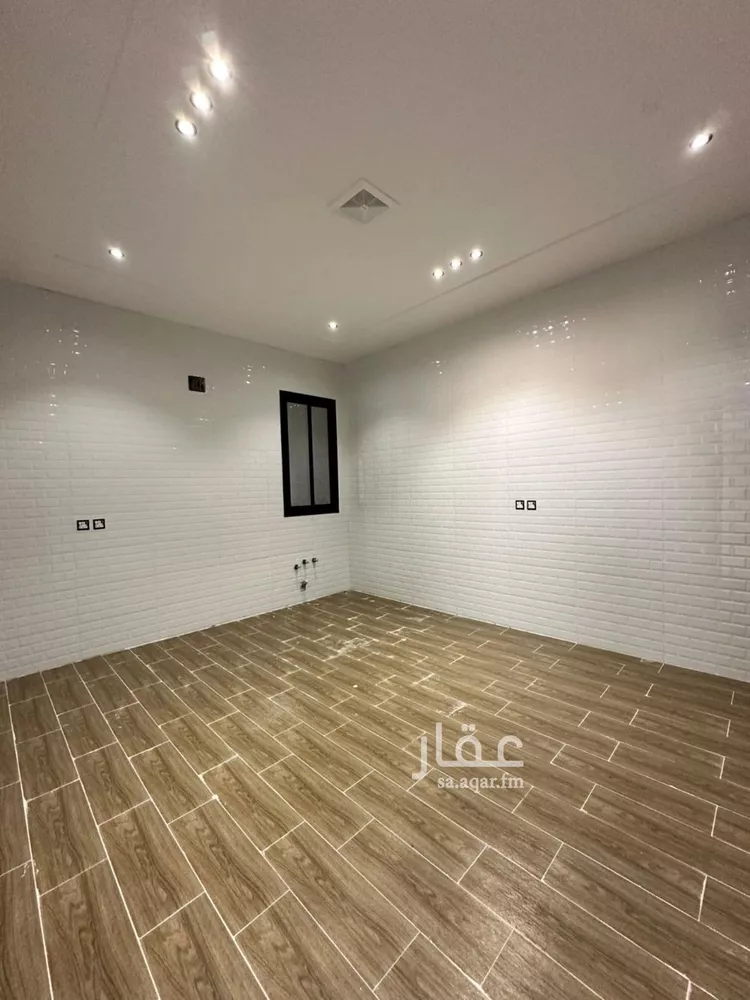 دور للبيع في شارع المدية, حي الحزم, مدينة الرياض, منطقة الرياض 7